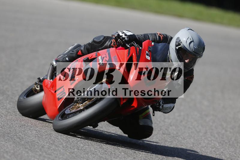 /55 20.09.2025 Speer Racing ADR/Gruppe weiß/70
